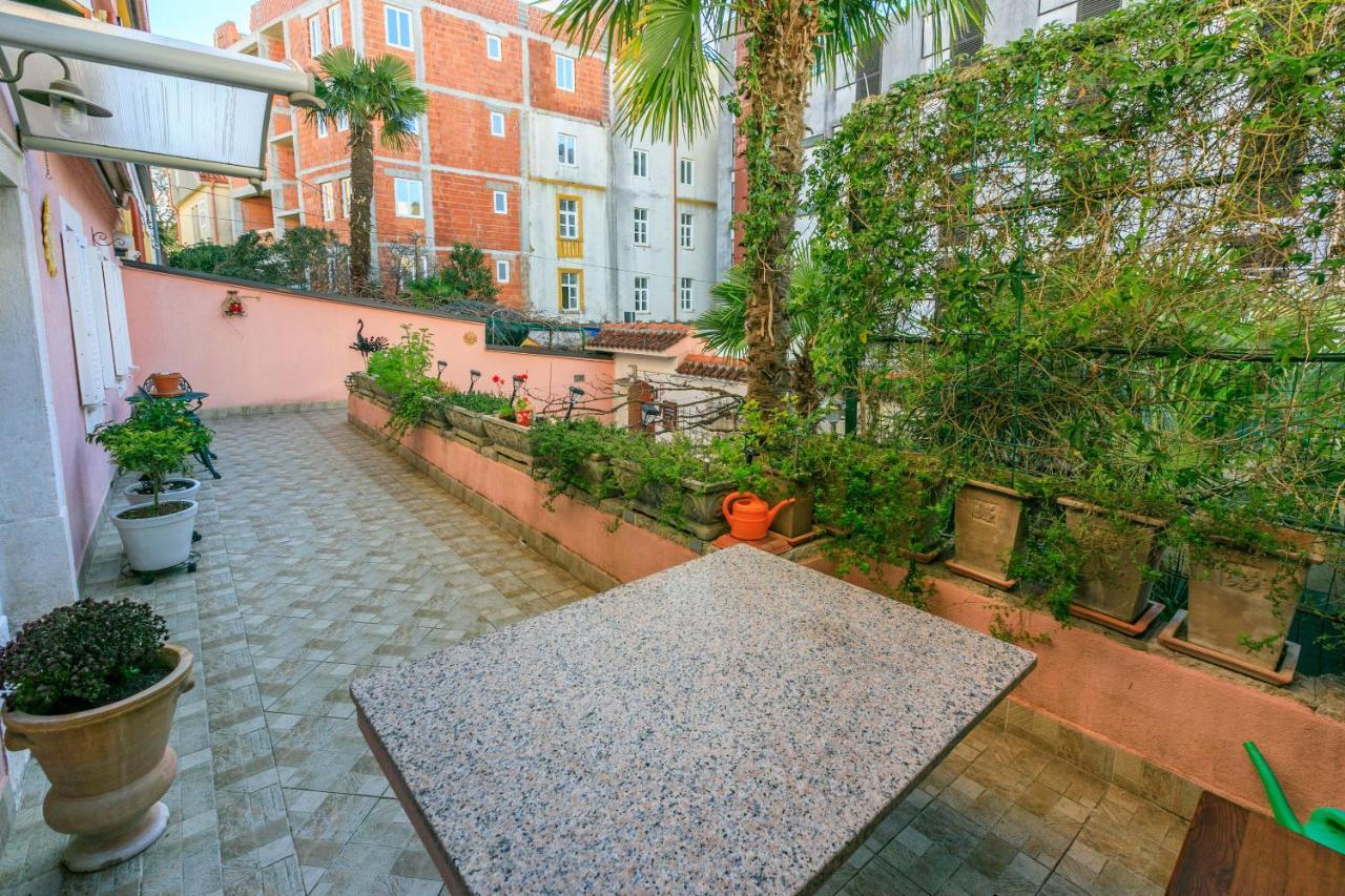 Apartments Villa 7 茨里克韦尼察 外观 照片