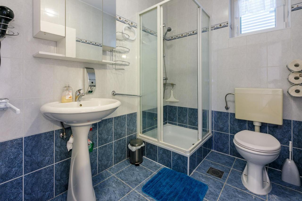 Apartments Villa 7 茨里克韦尼察 外观 照片